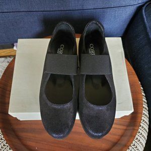Maryjanes with 1-3/4 Inch Wedge - Dark Blue Metallic Size EUR 36 US 5.5